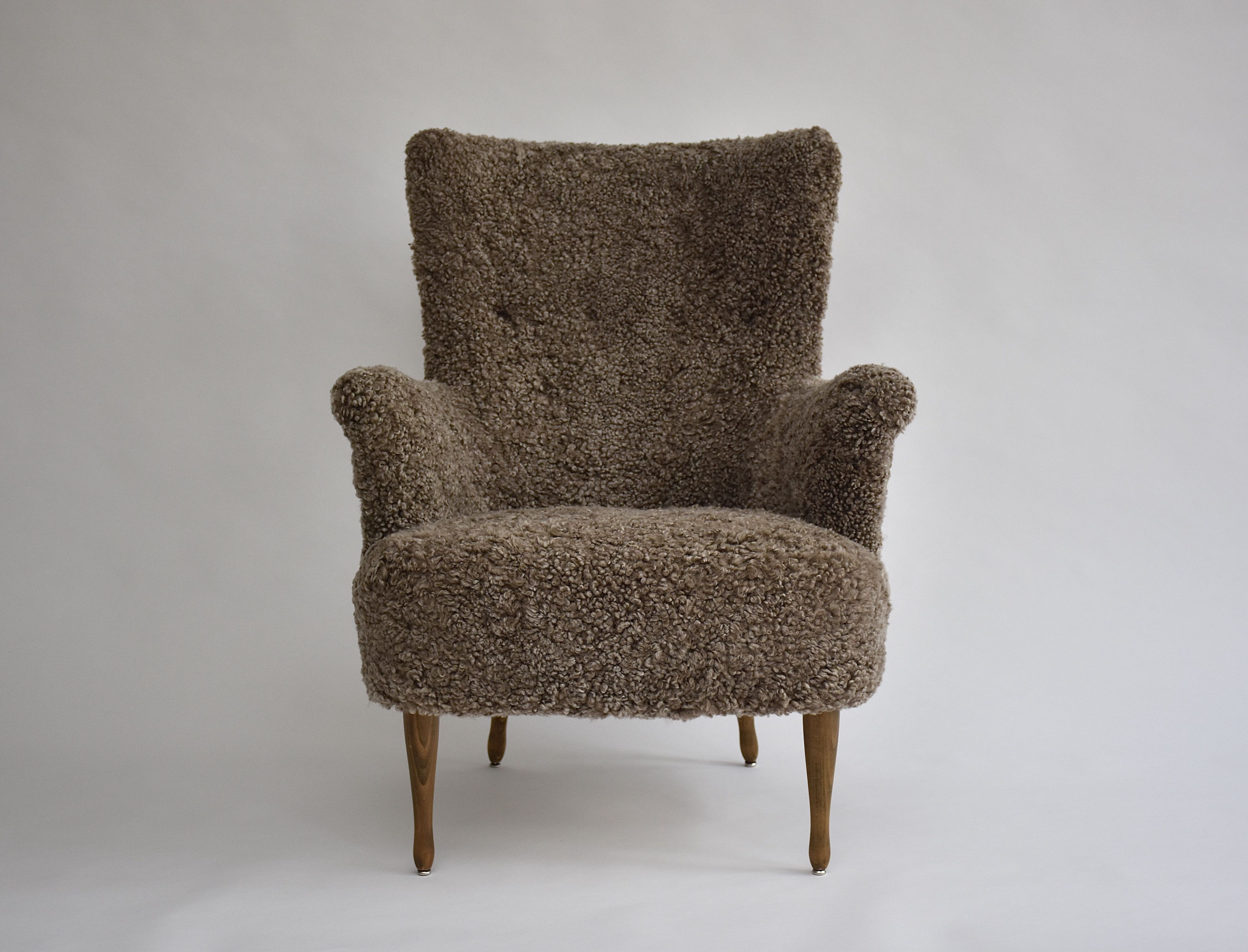 Scandinavian modern armchair 'Stora Furulid' by Carl Malmsten
