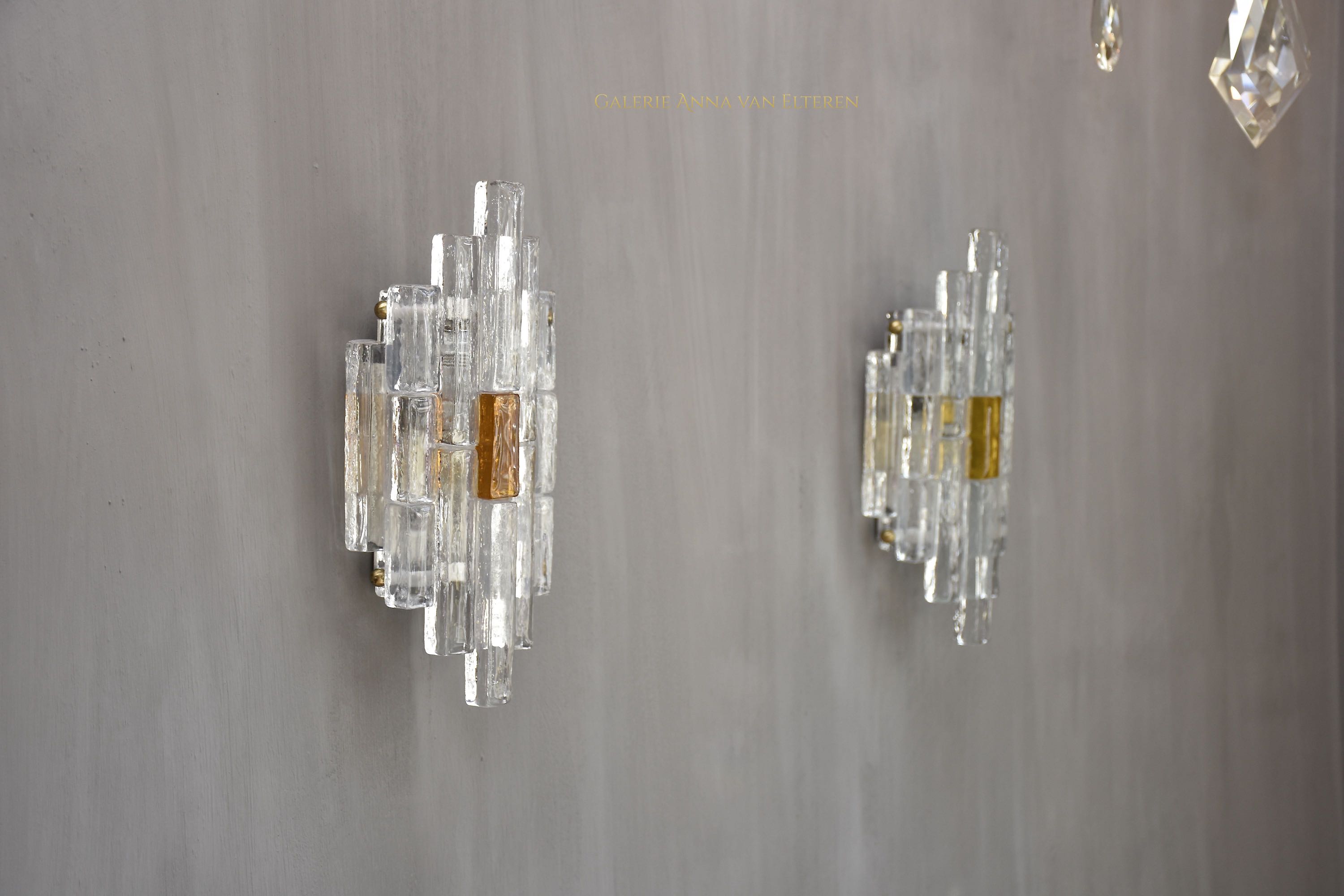 A pair of Murano wall lights by Poliarte