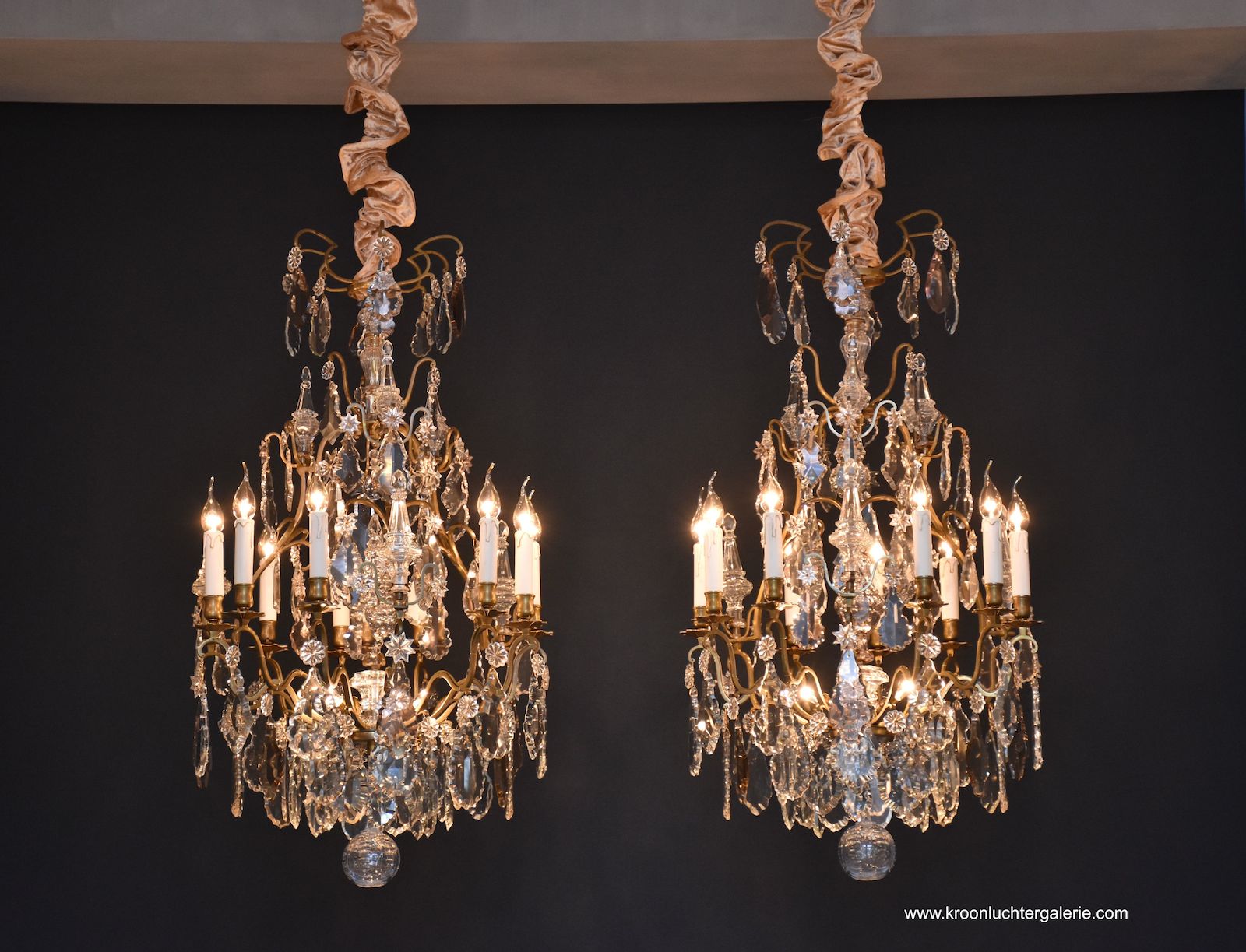 A pair of French chandeliers in the style of Louis XV