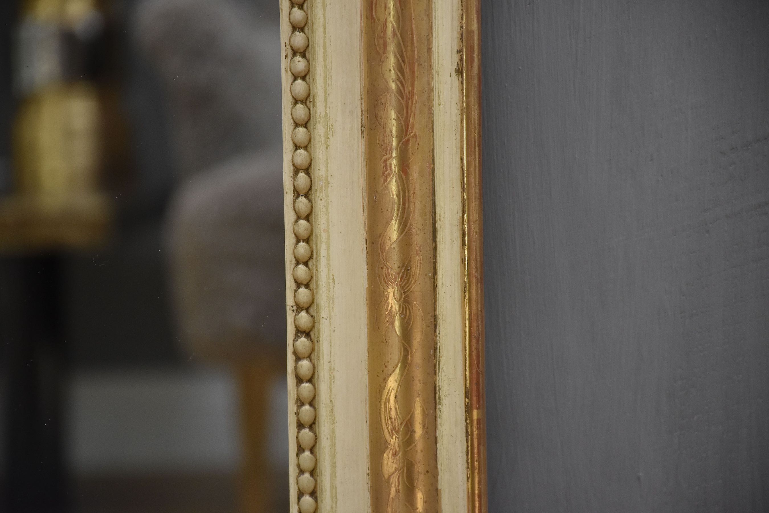 Antieke Franse spiegel Louis-Philippe met een kuif