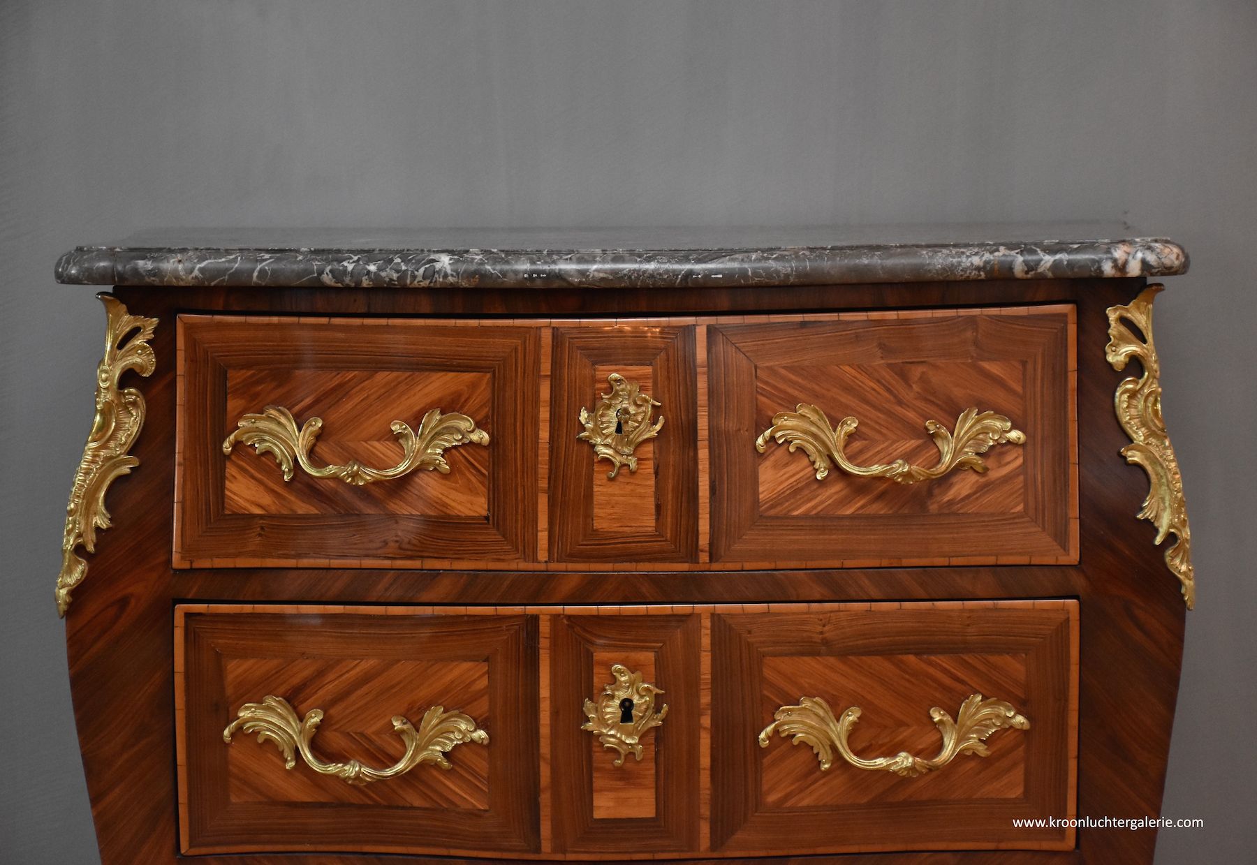 Louis XV French commode