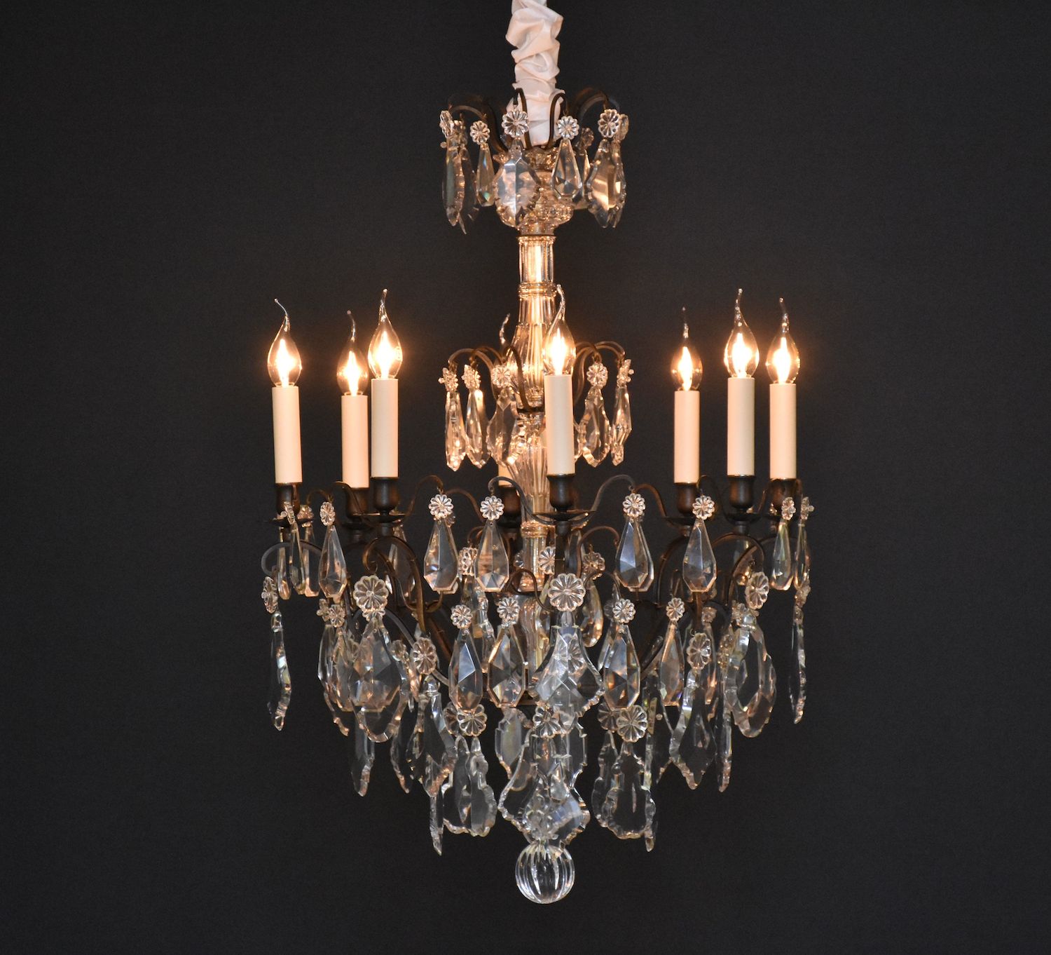 French chandelier with dark patina 'Lustre a tige'